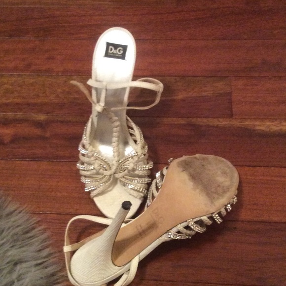 Authentic Dolce & Gabbana Sandals - Picture 2 of 4